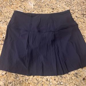 LULULEMON SKIRT